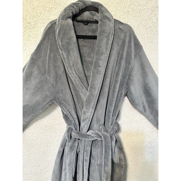 Nautica Men Plush Belted Collar Gray Long Robe One Size Regular Embroidered - Picture 3 of 15
